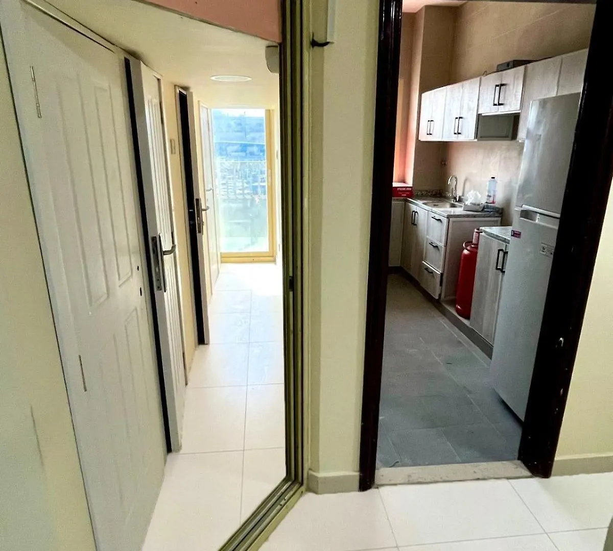 Urban Luxe Capsules Hotel Dubai Capsule hotel